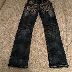 I am selling a pair of rock revival jeans